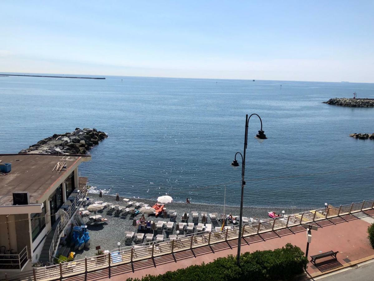 La Casetta Di Dory Sul Mare Genua Exterior foto